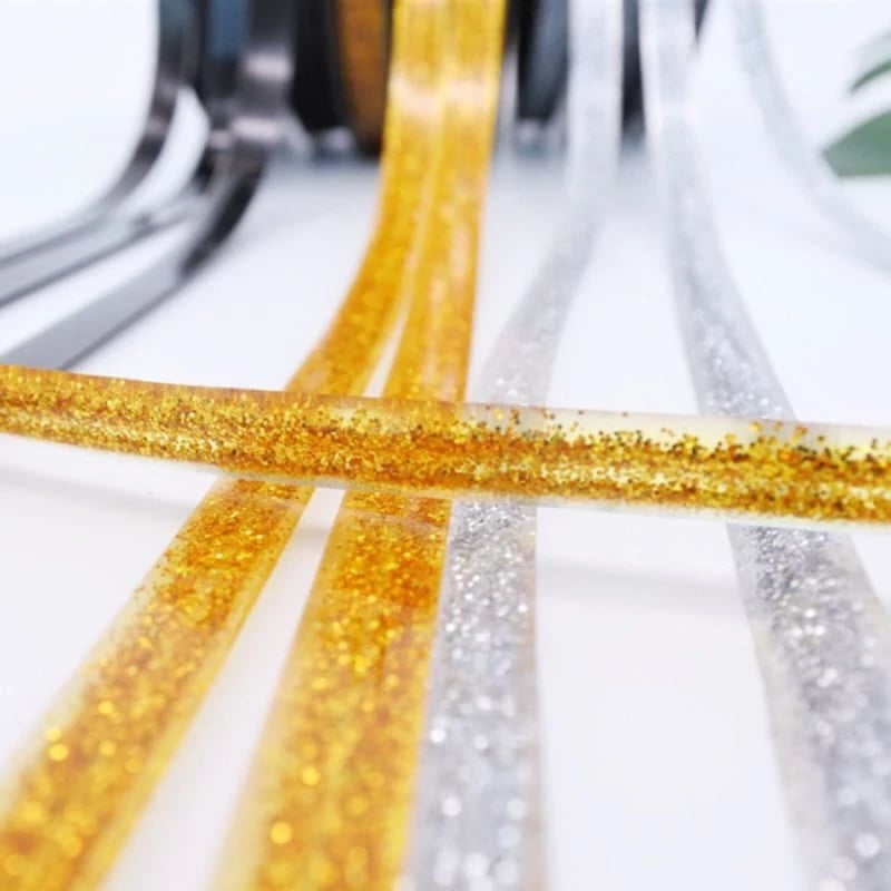 Beispiele für Oberflächen, auf denen das Band haftet