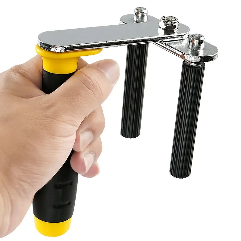 Ergonomic panel clamp handle comfort grip