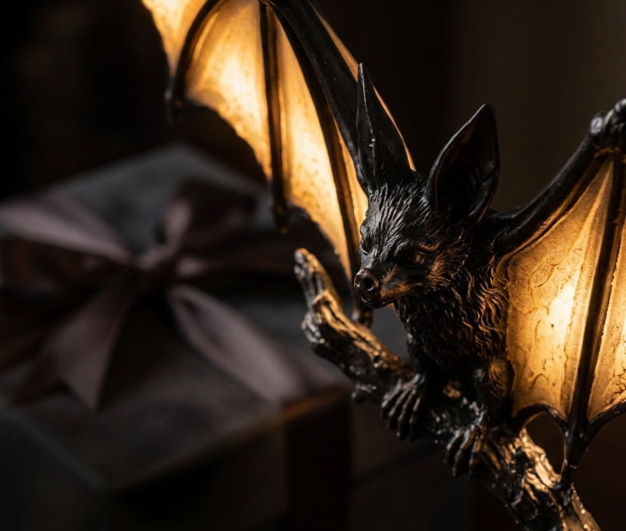 Intricate Sculptural Details