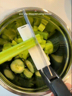2-in-1 Kitchen Knife Demo