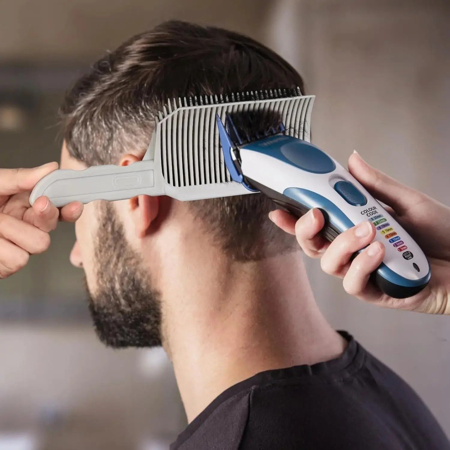 back of head trimming with silicone guide