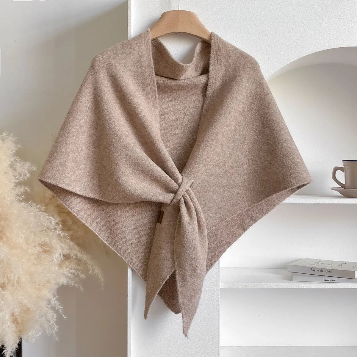 Elegant Women's Cashmere Shawl