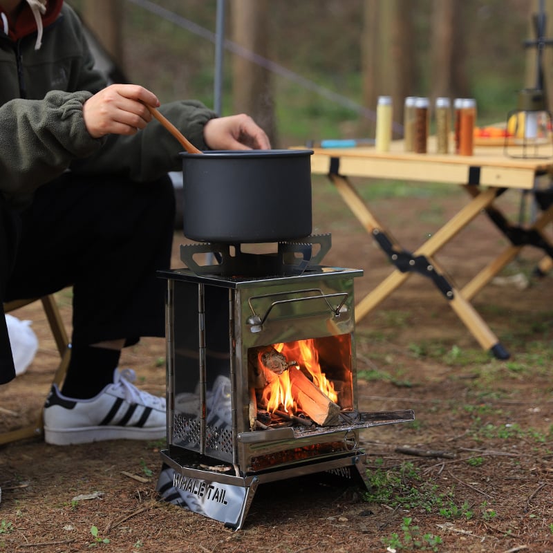 Stable camping stove